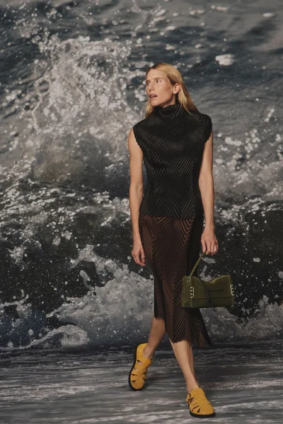 Look 31